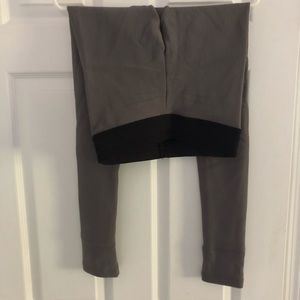 BCBG gray leggings Size S